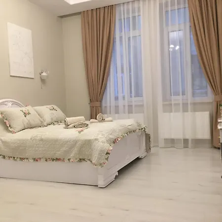 Apartment Deluxe Vesela 5 *