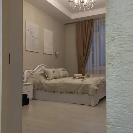 Apartment Deluxe Vesela 5 *