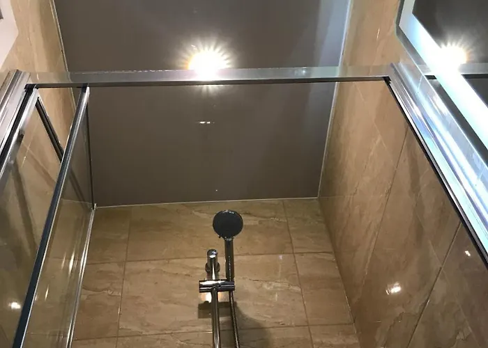 Апартаменти Deluxe Vesela 5 *